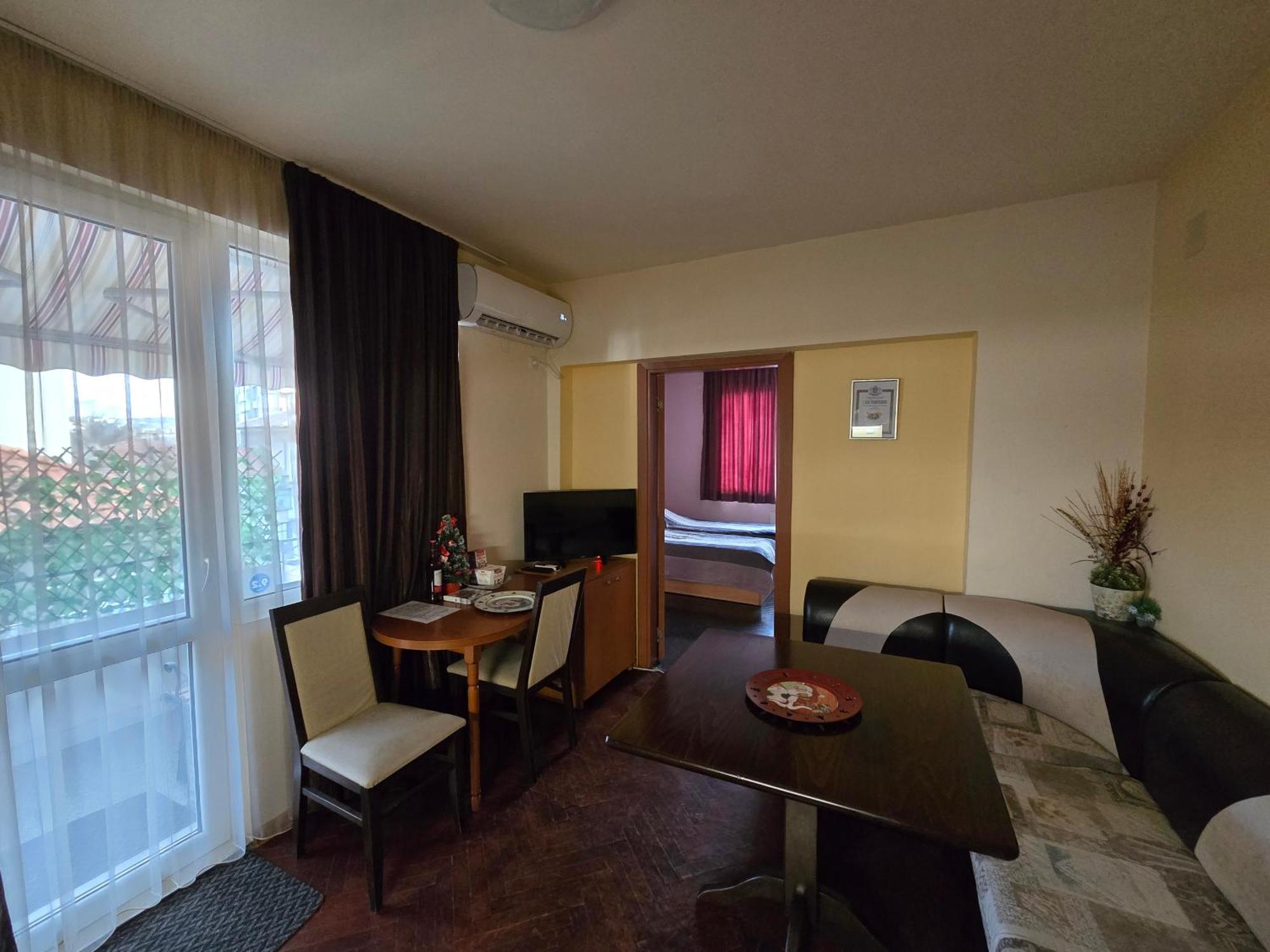 Comfort Apartment Vt Veliko Tarnovo Kültér fotó