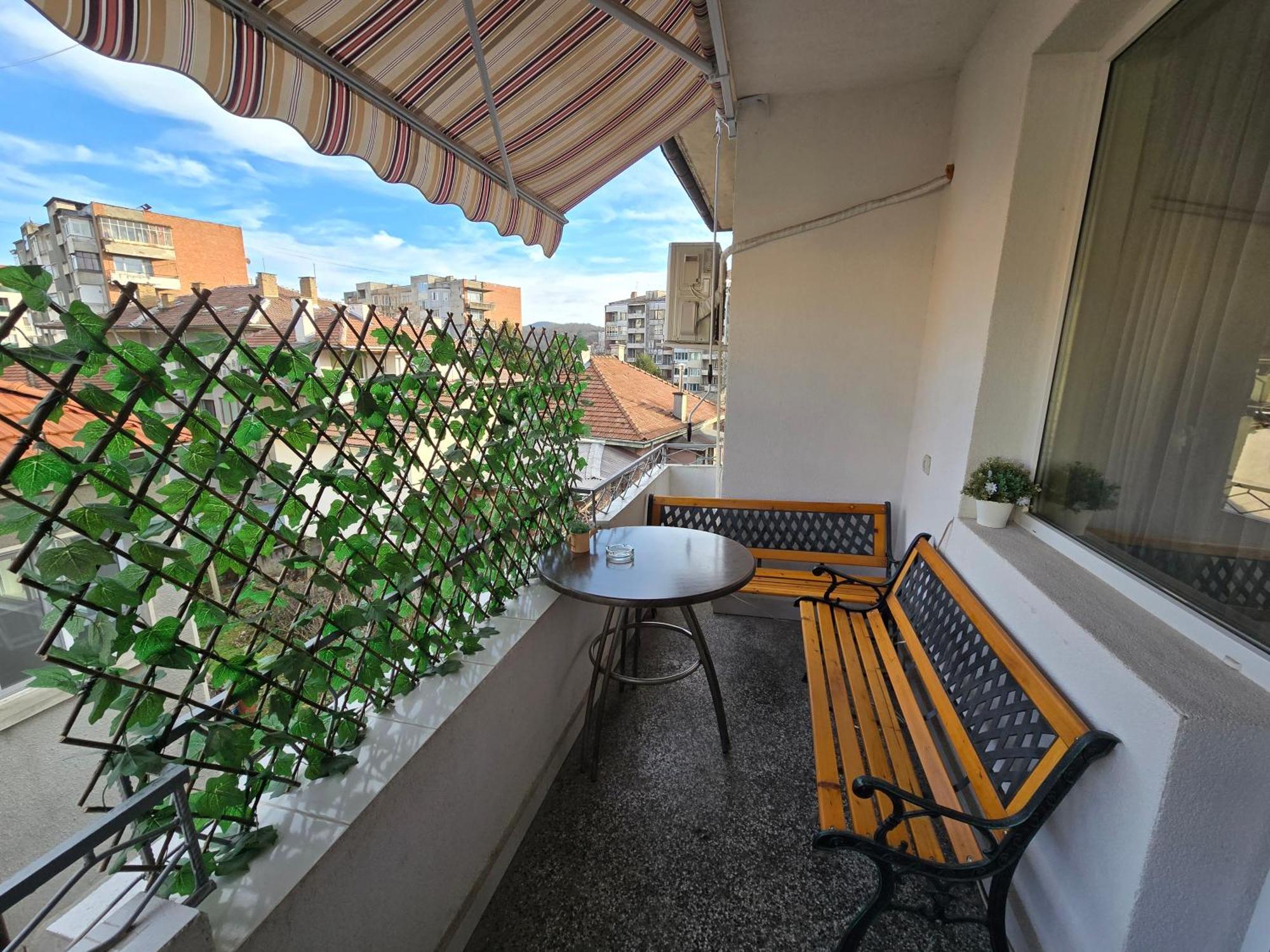 Comfort Apartment Vt Veliko Tarnovo Kültér fotó